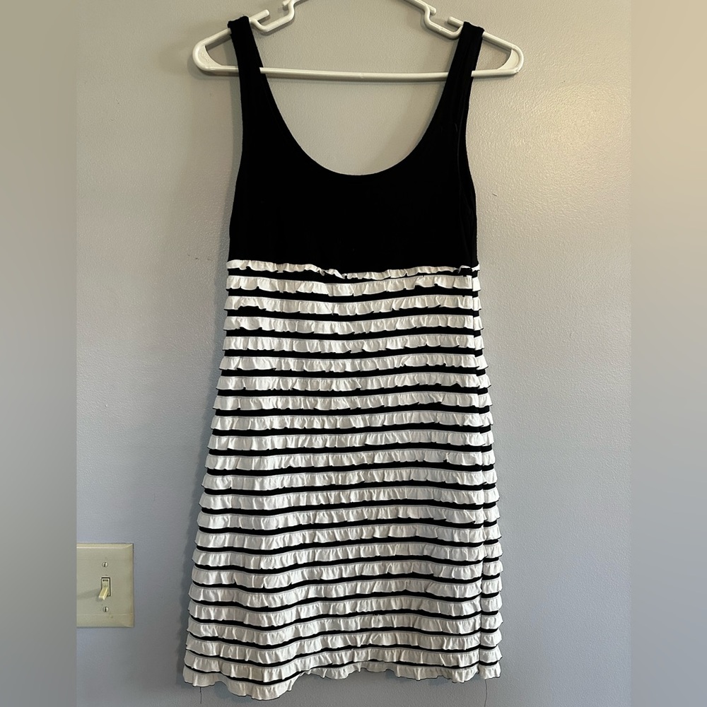 Black and white ruffle sun dress with inside black liner.